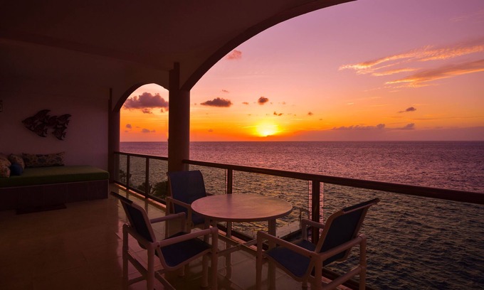 Colonia Andres Condo | Tropical Paradise w/Ocean Views at El Cantil 7BS