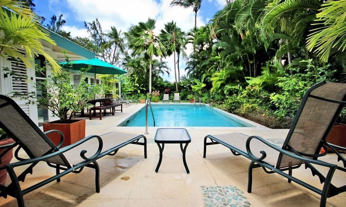 Gibbs Bay Villa | Tropical Villa with Pool Near Beach - Jessamine (3 bed)
