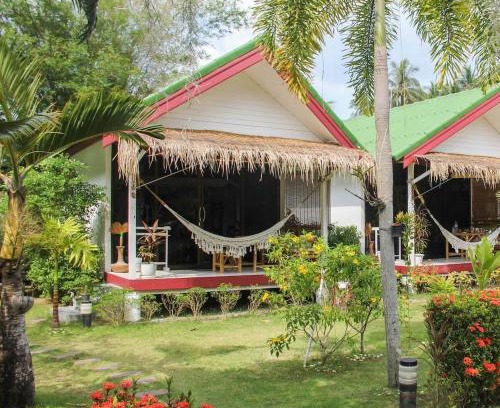 Haad Yao Hotel | TropiCoco Beach Resort Koh Phangan