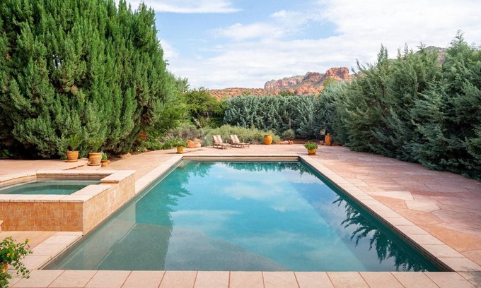 Oak Creek House | Tropiz del Norte: Historic Red Rock Estate w/Pool