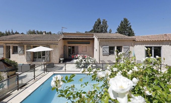 Cassis Villa | True haven of peace ideal for holidays in family or with friends