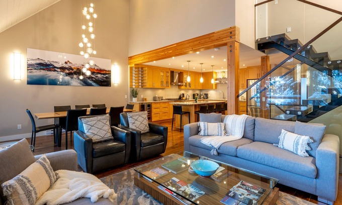 Upper Village House | True Ski-In/Ski-Out | Luxurious 3.5BR | Private Hot Tub | Garage | Managed By Aloha Whistler