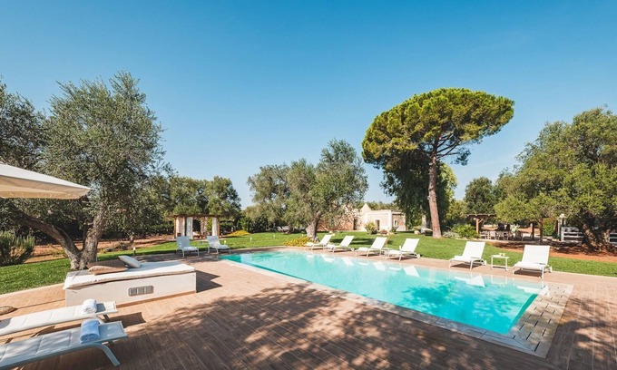 Francavilla Fontana Villa | Trulli Biancapetra 8+2, Emma Villas
