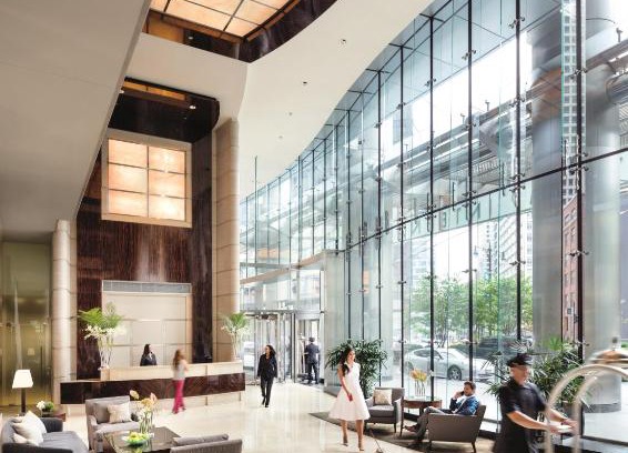 Downtown Chicago Hotel | Trump International Hotel & Tower Chicago