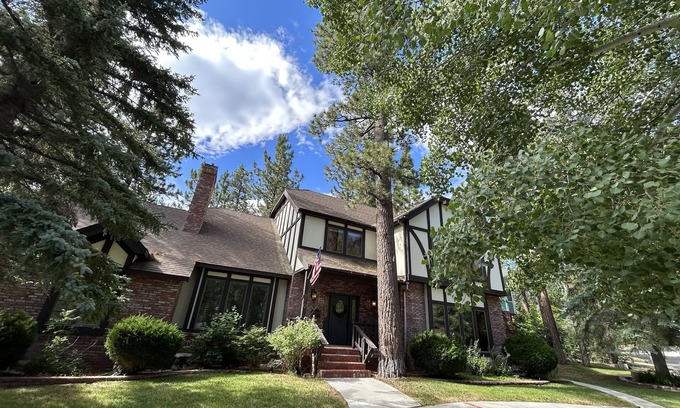 Fox Farm House | Tudor Elegance in Big Bear - Spacious Retreat with Room to relax and to play!