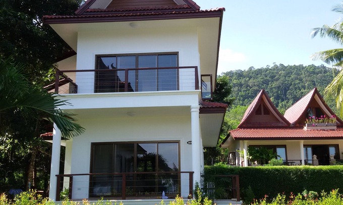 Ko Chang Villa | Tulip 3 bedroom ocean view villa
