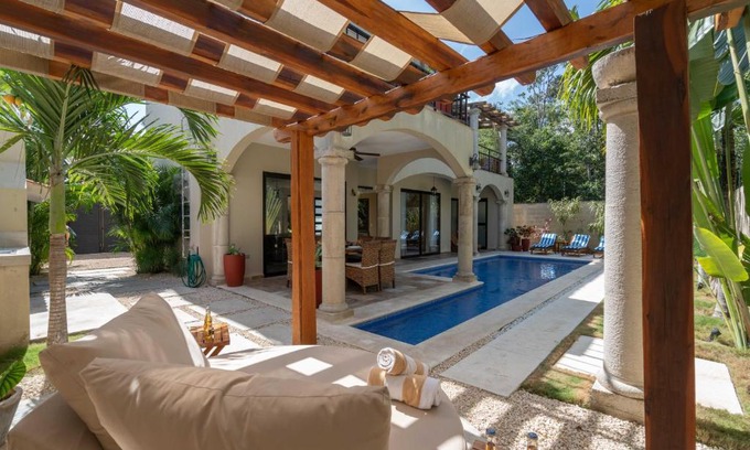 Tulum House | Tulum Stunning Villa for 10-Cabana-Private Pool-Parking