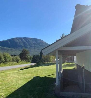 Oppdal Apartment | Tur og sentrumsnær sokkel-leilighet