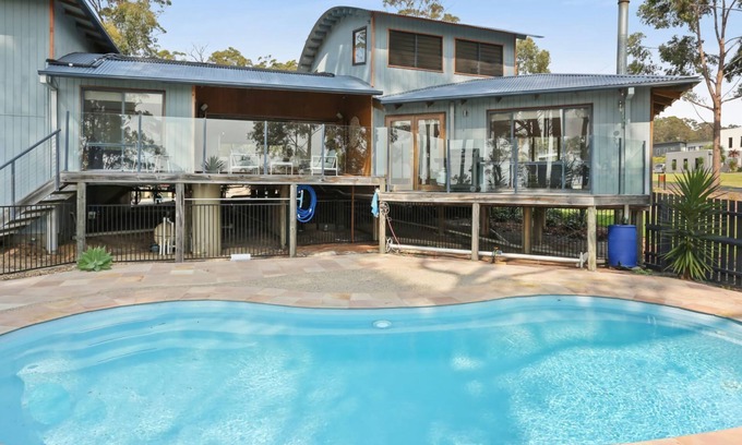 Tura Beach House | Tura Tree House - Private Pool!