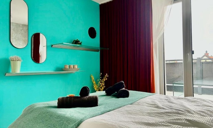 Schwarzlackenau Apartment | Turquoise Suite - Terrace - free parking - WiFi