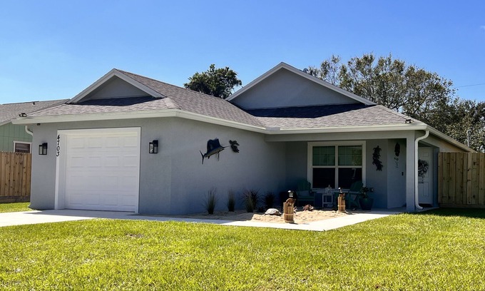 Fort Pierce Villa | Turtles Nest. A realaxing retreat. Beaches, Golf, Fishing, Waterfront Dining.