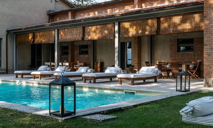 San Casciano dei Bagni Villa | Tus021 - House with views over the valley, Tuscany