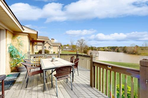 Northport House | Tuscaloosa Lake House