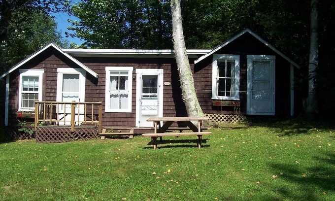 Charleston Cottage | TWIN Cottage - Cozy cottage with generous deck and beautiful lake view.