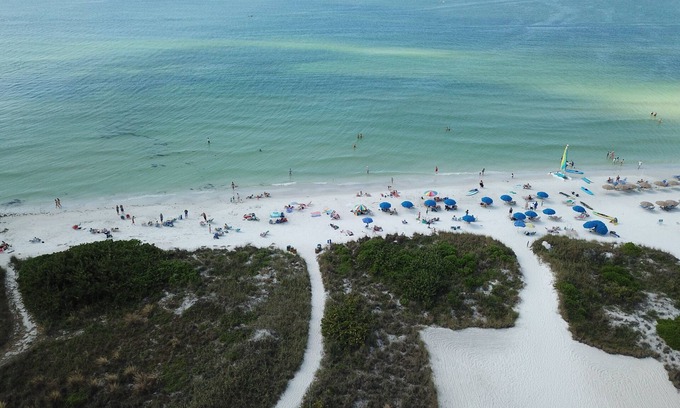 Siesta Key Hotel | Twin Palms at Siesta
