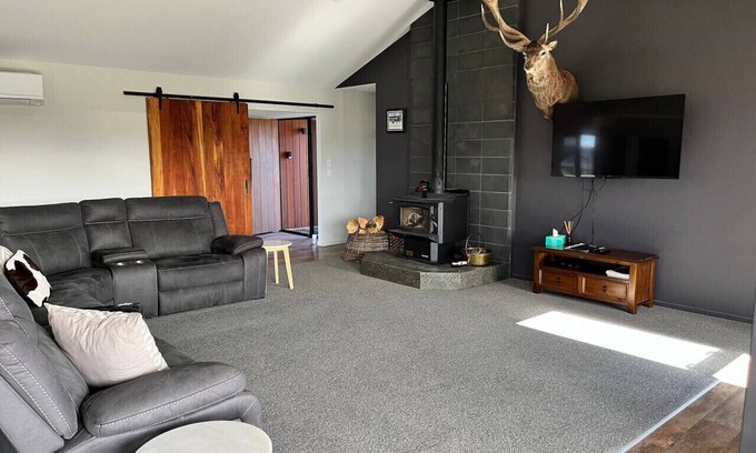 Twizel House | Twizel - Tussock Haven