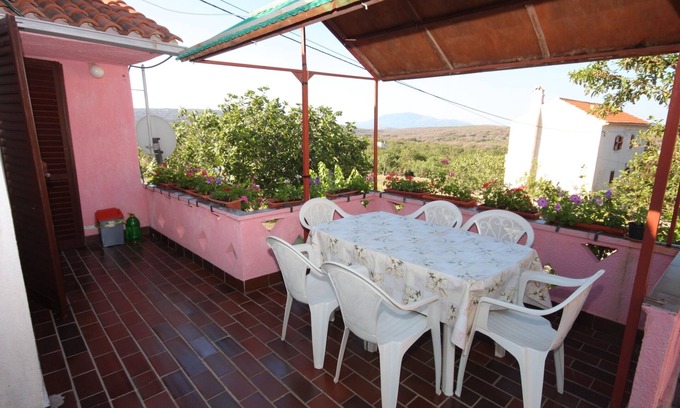 Sveti Jakov Apartment | Two bedroom apartment with terrace Stivan, Cres (A-382-a)