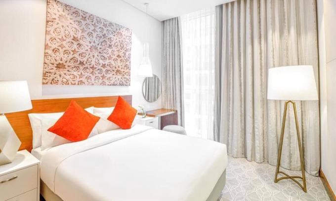 Garhoud House | Two Bedroom Apartment Near DXB Airport By Luxury Bookings