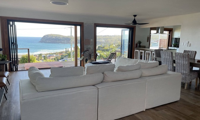 Copacabana House | Two Bedroom Beach Home with expansive ocean views