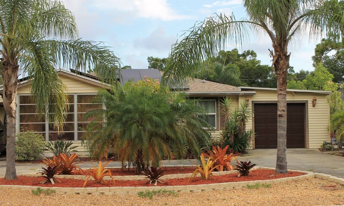 Azalea Homes House | Two-bedroom house in peaceful St Pete neighborhood