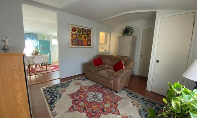 North Bellport Apartment | Two bedroom, living/dining room