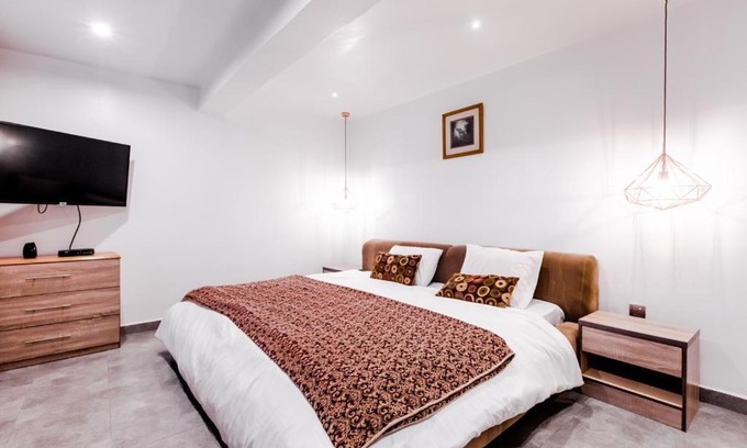 Yanyan Apartment | Two bedrooms Asokoro Abuja