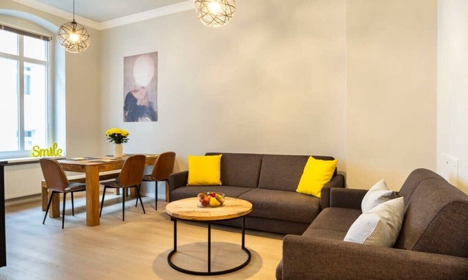Friedrichshain Apartment | Two BR and Two BTH plus Self Checkin plus Street Parking