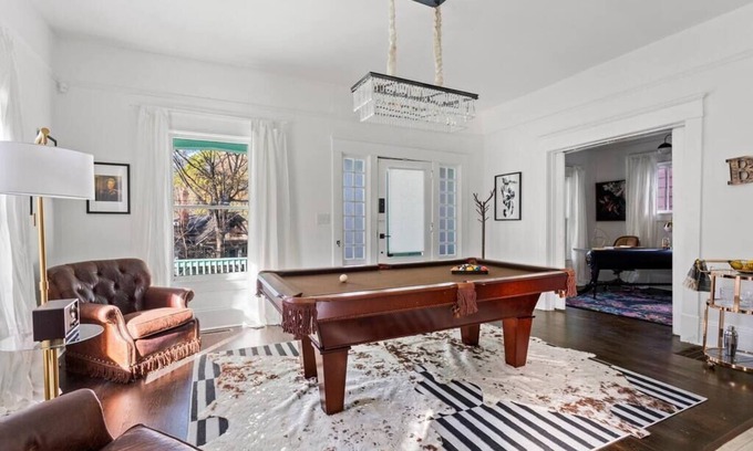 Inman Park Apartment | Two distinct and spacious units providing a total of 6 bedrooms and 5 baths!