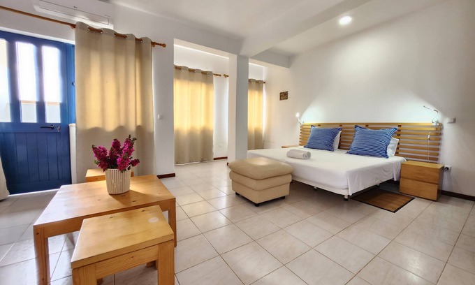 Praia Hostel | Txada Hostel