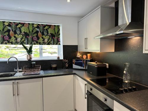 Cwmcarn House | Ty Cwm - Cwmcarn Valley House