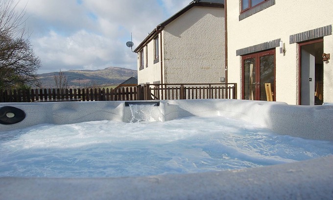 Dolgellau House | Ty Pen y Bryn in Dolgellau