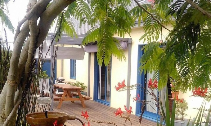 Pouldreuzic House | Ty Soizig and its Zen garden 3 kms from the beach