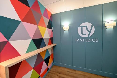 Downtown Apartment | TY STUDIOS Hyper Centre Ville