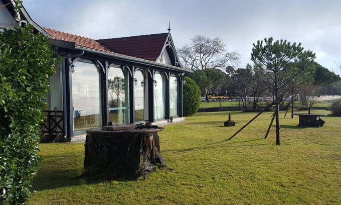 Ares House | Typical Arcachonnaise villa, ideal for holidays with family or friends.