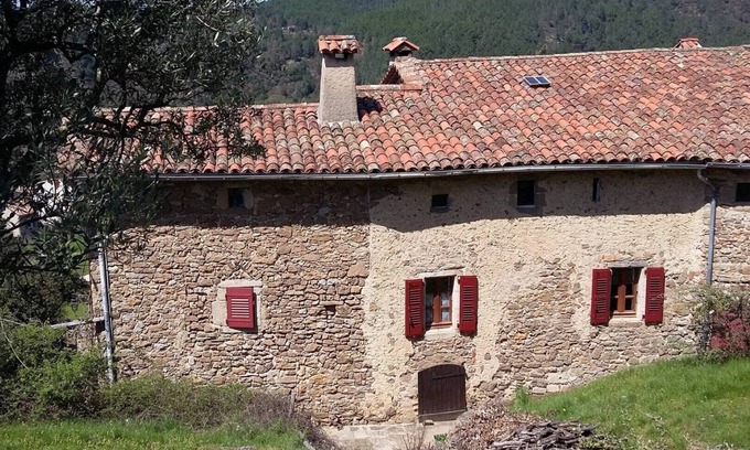 Mialet House | Typical Cevennes house for people with mountain view