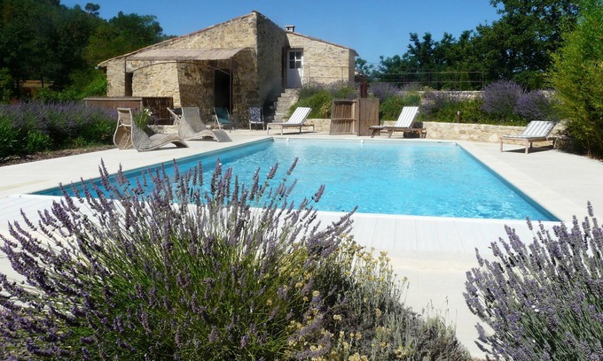 Ansouis House | Typical stone house with heated private swimming pool in Luberon, 10 persons