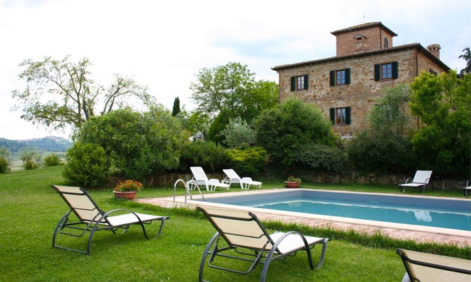 Montepulciano Villa | Typical villa with private pool in a panoramic position in southern Tuscany, a few kilometres from t