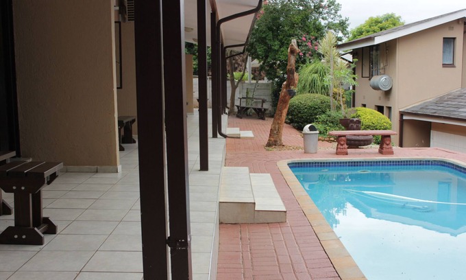 Tzaneen House | Tzaneen Guest House