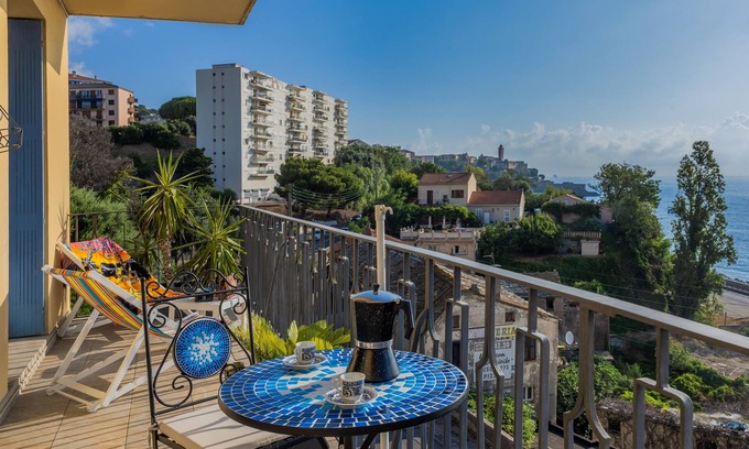 Bastia Apartment | U mo locu santu - Climatisé, vue mer