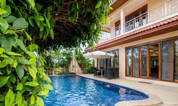 Na Kluea House | U TALAY POOL VILLA - CLEAN & COMFORTABLE