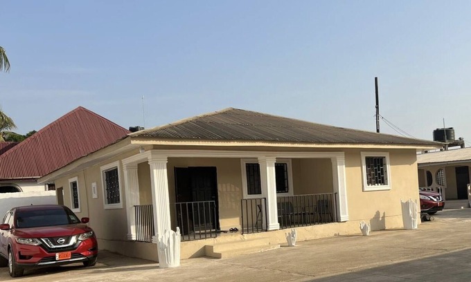 Monrovia Villa | UB Villas (The Happy House)