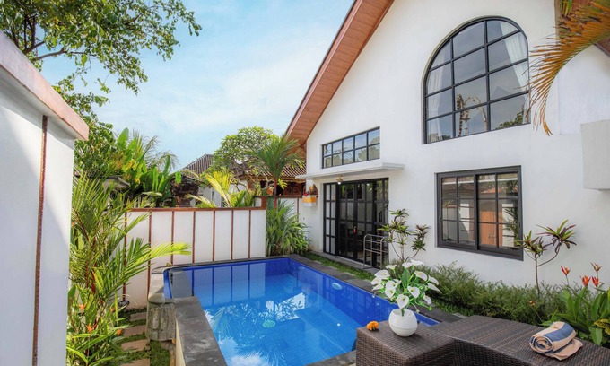 Pejeng Kawan Villa | Ubud Suarga Private Pool Villa