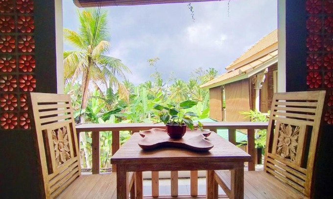 Peliatan House | Ubud Tropical Living