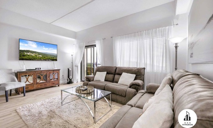 Sugar Mountain Apartment | Uhost AI | 2BR Retreat | Scenic Views & Comfort