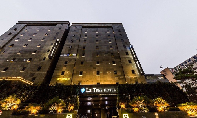 Uijeongbu Hotel | Uijeongbu La Tree Hotel