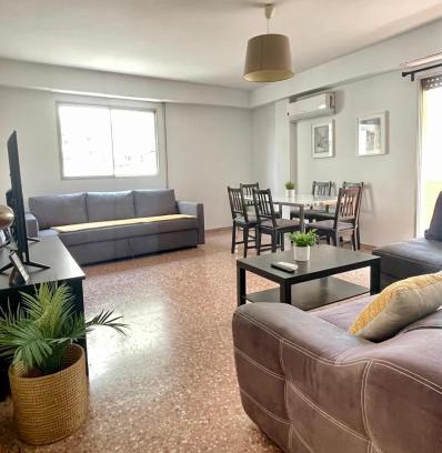 Port de Sagunt Apartment | UIM Mediterraneo Isabel 23 Wifi