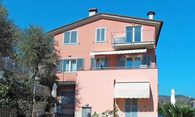 Poggi Apartment | Ulivi sul Mare by Interhome