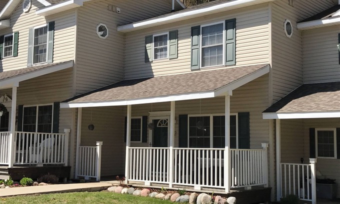 Petoskey Condo | Ultimate Beach Vacation Get-A-Way