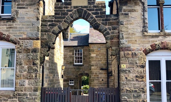 Penicuik Apartment | Underneath the Arches