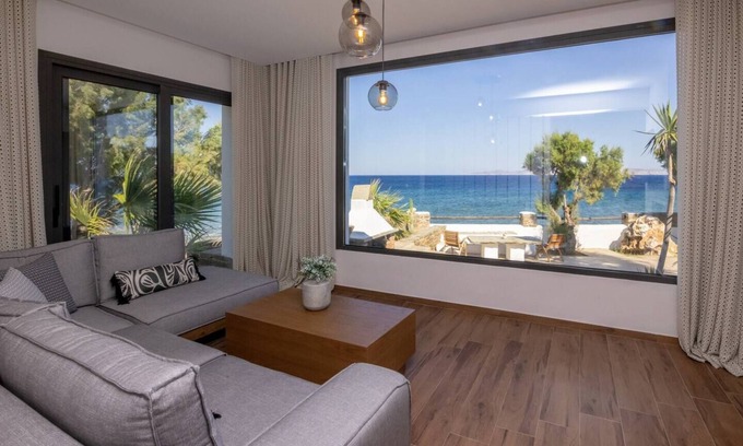 Agios Ioannis Villa | Unforgettable Tinos Beach house III